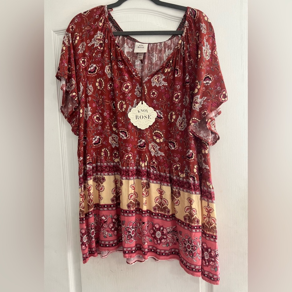 Paisley flowy top